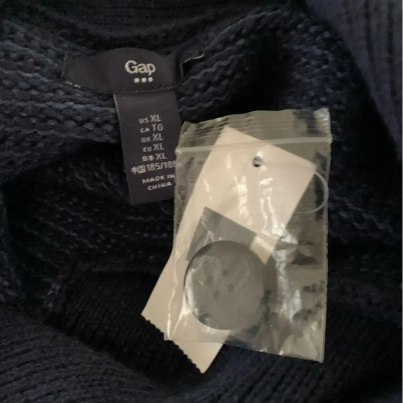 GAP FACTORY Textured Cable Knit Shawl Sweater in Tapestry Navy - Picture 3 of 5